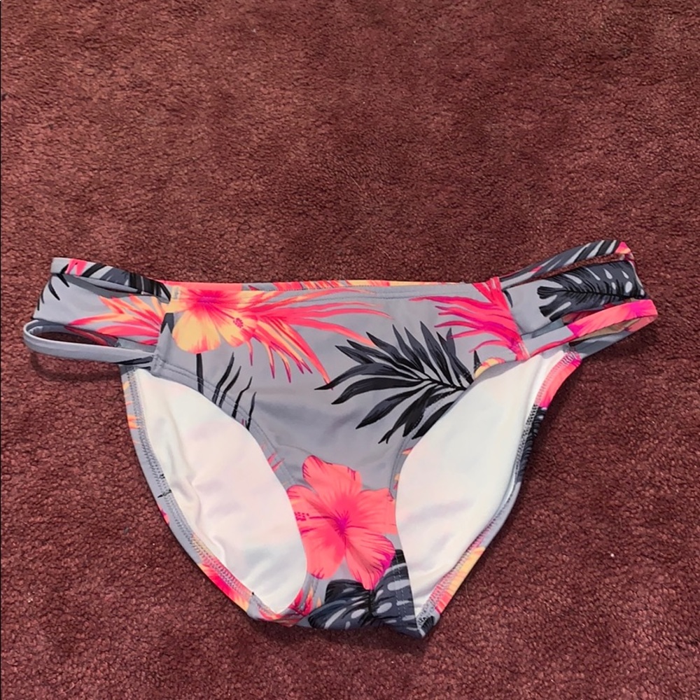 Bikini bottoms